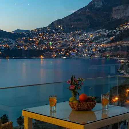 Villa 5 Bedroom Right Next To The 5978 Kalkan